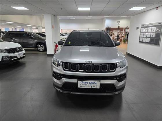 JEEP COMPASS 1.3 T270 TURBO FLEX LONGITUDE AT6